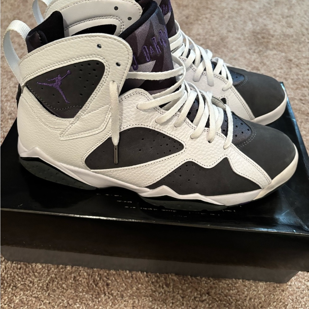 Jordan 7 Retro “flint”